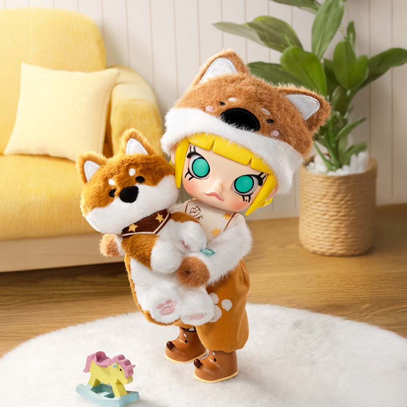 POP MART MOLLY HUGGING 1/8 Action Figure (100% Authentic)